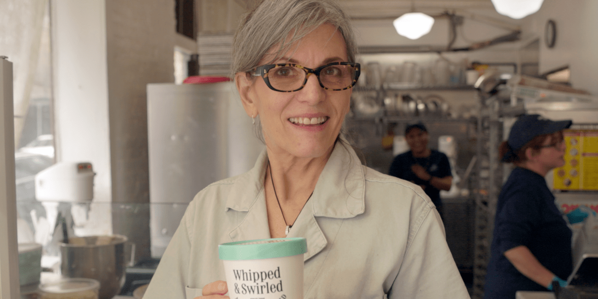 CEO Magnolia Bakery berusia 66 tahun berjalan kaki selama satu jam setiap hari ke tempat kerja di Kota New York.